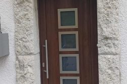 Porte-PVC-54-scaled